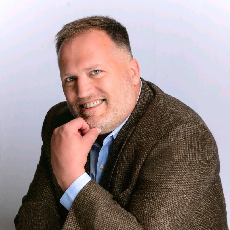 Jeffrey Gregor Headshot