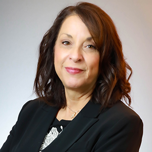 Sandra Sweeney headshot