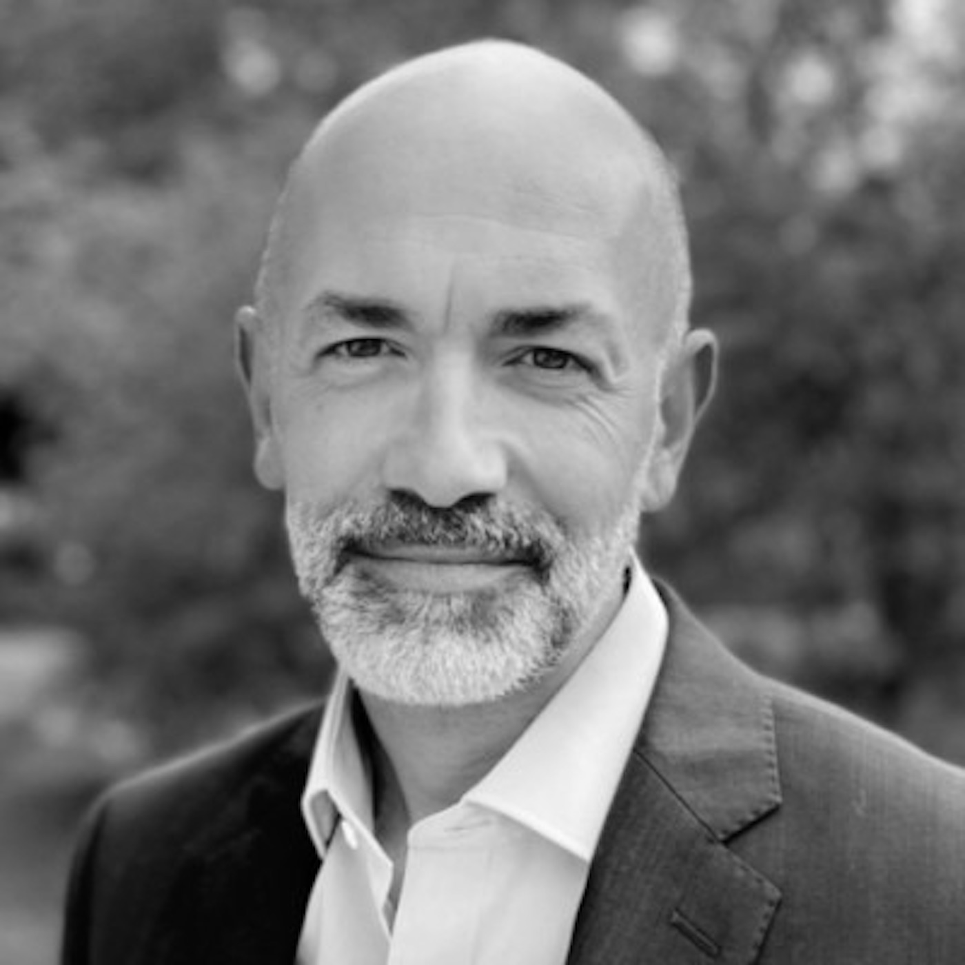 black and white photo of David Warren, Principal Director, Zuora Subscribed Institute at Zuora