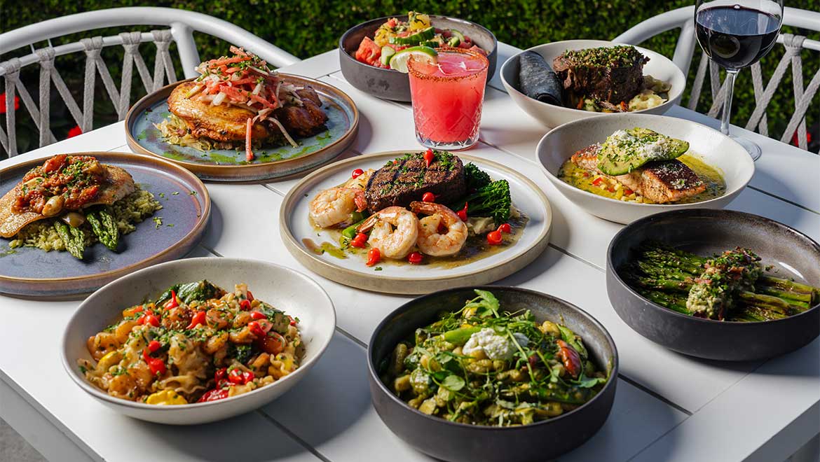 Novela Bar with orange lighting