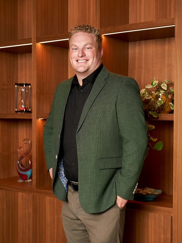 Tim Taschner Headshot